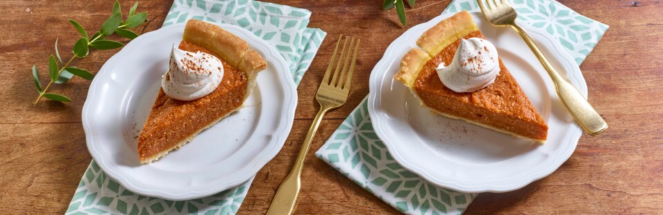 slices of vegan, gluten-free pumpkin pie