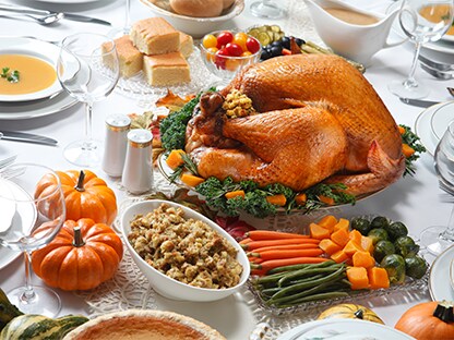 Hosting a Stress-Free Friendsgiving